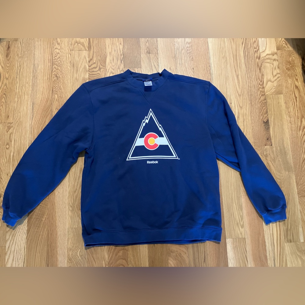 Reebok Men's Colorado Avalanche Blue Graphic Sweatshirt